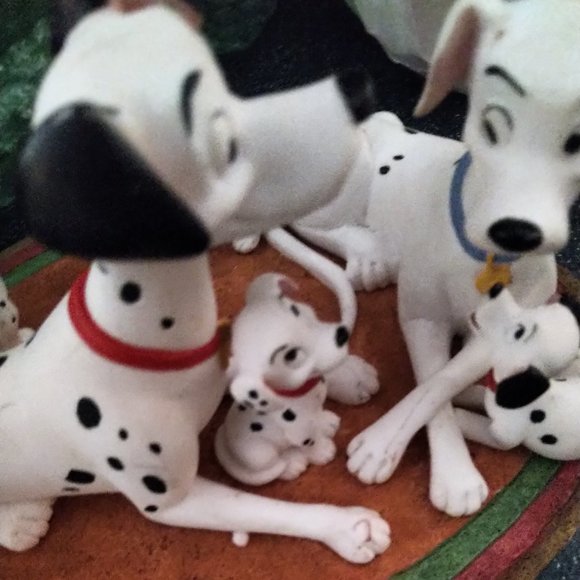 101 Dalmatians Disney Animated Classics figurine - imperfect - Picture 6 of 7